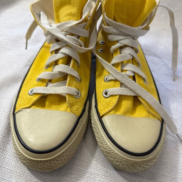 Converse Yellow High-Top Sneakers vintage lemon yellow hi tops - Picture 4 of 11